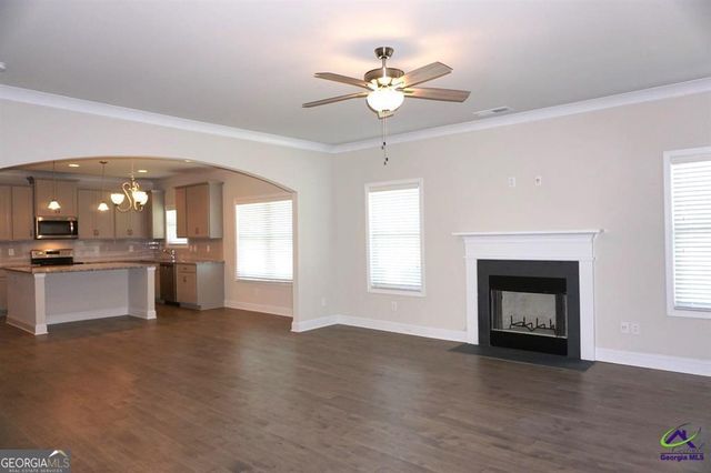 124 Bluecoat Trail, Byron, GA 31008