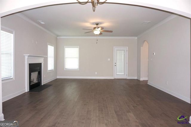 124 Bluecoat Trail, Byron, GA 31008