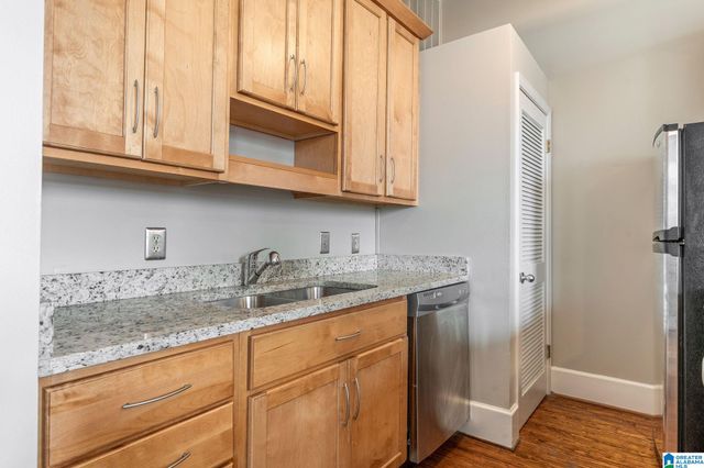 113 22nd St N Apt 405, Birmingham, AL 35203