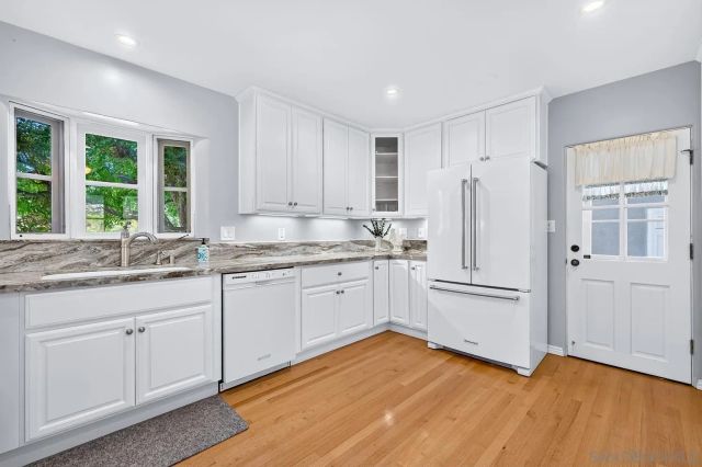 4307 Vista Way, La Mesa, CA 91941