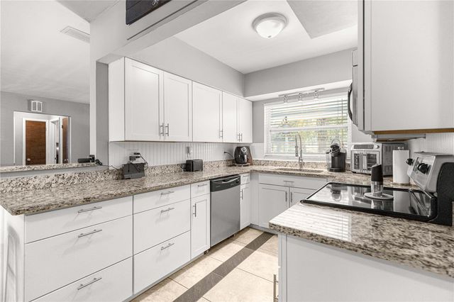 6401 E HOLLY STREET, Inverness, FL 34452