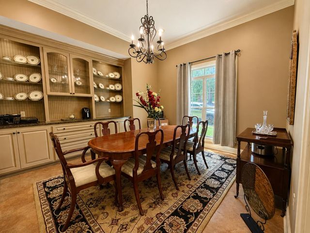 121 Lake Estates Dr., Hattiesburg, MS 39402