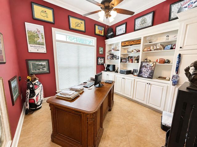 121 Lake Estates Dr., Hattiesburg, MS 39402