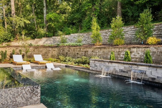 4600 Shys Hill Rd, Nashville, TN 37215