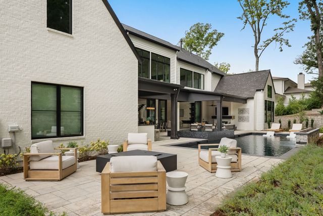 4600 Shys Hill Rd, Nashville, TN 37215