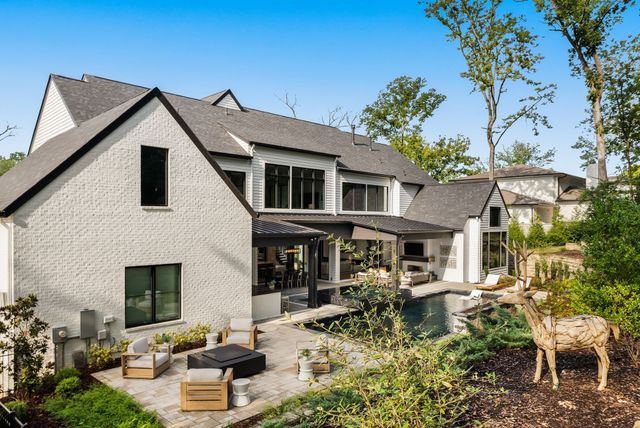 4600 Shys Hill Rd, Nashville, TN 37215