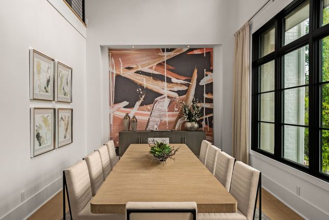 4600 Shys Hill Rd, Nashville, TN 37215