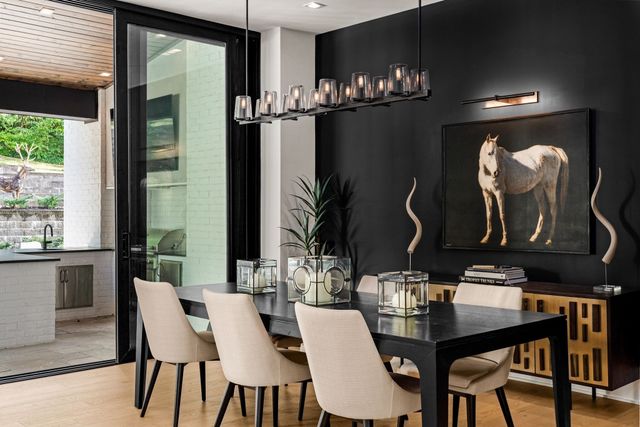 4600 Shys Hill Rd, Nashville, TN 37215