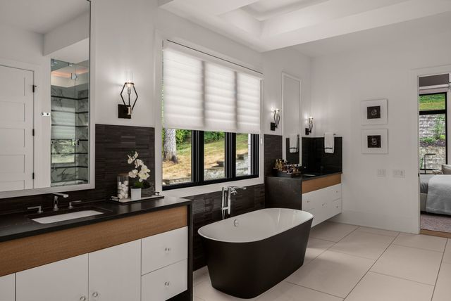 4600 Shys Hill Rd, Nashville, TN 37215