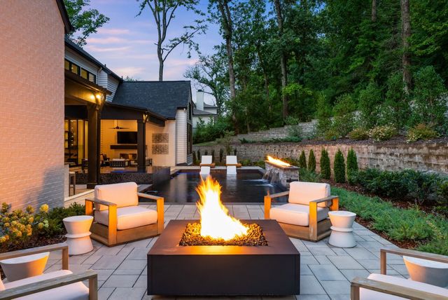 4600 Shys Hill Rd, Nashville, TN 37215