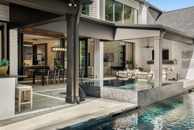 4600 Shys Hill Rd, Nashville, TN 37215