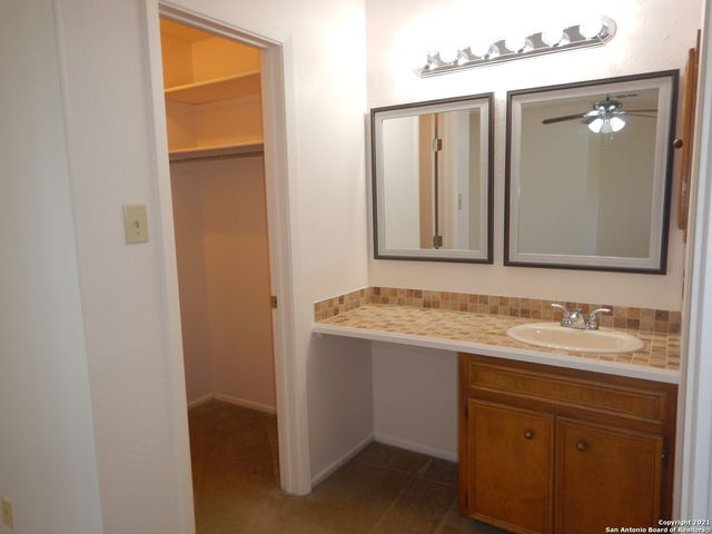 14304 INDIAN WOODS, San Antonio, TX 78249