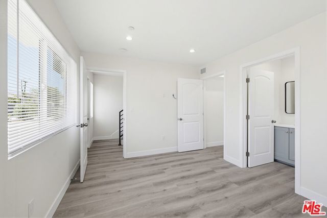 137 E 119th Street, Los Angeles, CA 90061