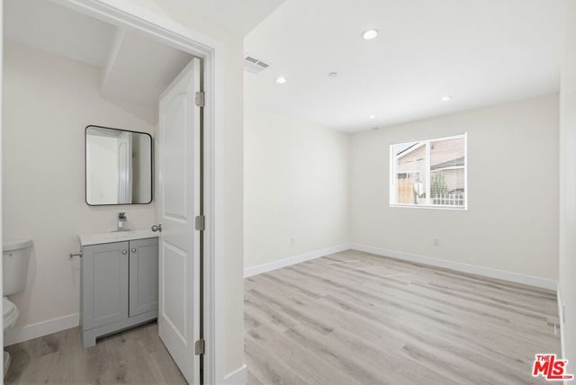 137 E 119th Street, Los Angeles, CA 90061