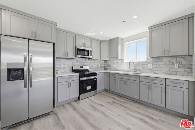 137 E 119th Street, Los Angeles, CA 90061