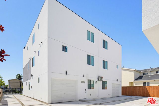 137 E 119th Street, Los Angeles, CA 90061
