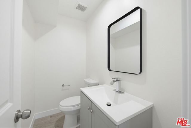 137 E 119th Street, Los Angeles, CA 90061