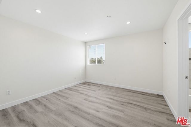 137 E 119th Street, Los Angeles, CA 90061