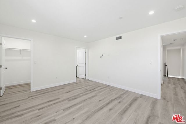 137 E 119th Street, Los Angeles, CA 90061