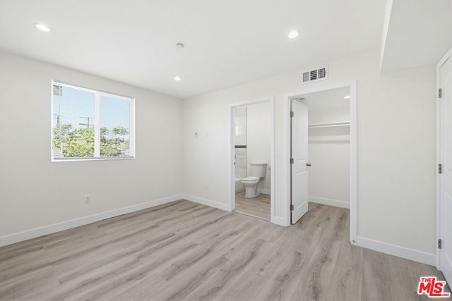 137 E 119th Street, Los Angeles, CA 90061