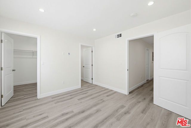 137 E 119th Street, Los Angeles, CA 90061