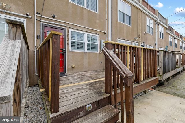 1036 MCDONOGH ST, Baltimore, MD 21205