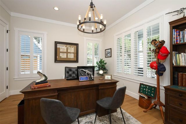 20 W CREST AVENUE, Winter Garden, FL 34787