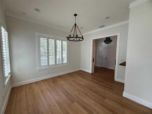 20 W CREST AVENUE, Winter Garden, FL 34787