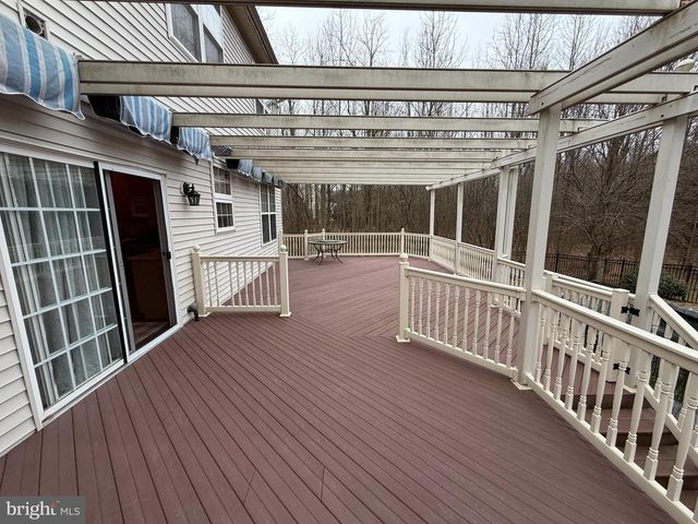 89 HILLSIDE LN, Mount Laurel, NJ 08054