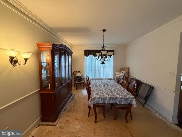 89 HILLSIDE LN, Mount Laurel, NJ 08054