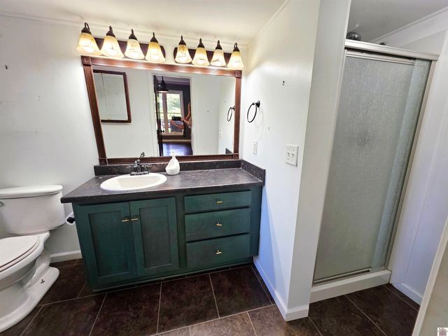 2537 Old Newburg Rd, Murray, KY 42071