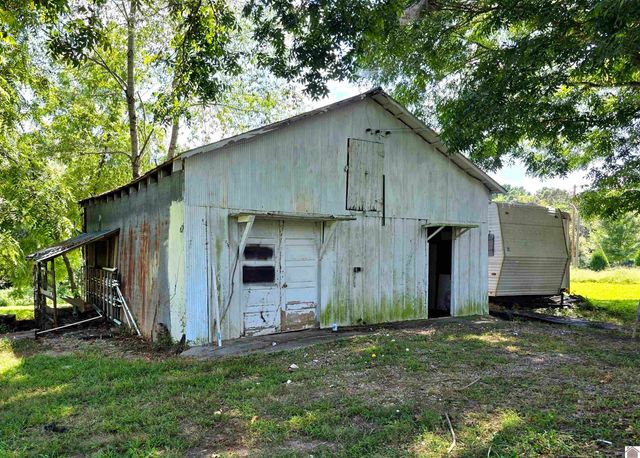 2537 Old Newburg Rd, Murray, KY 42071