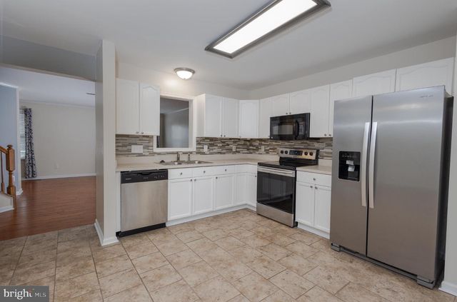 55 THORNBERRY DR, Martinsburg, WV 25403