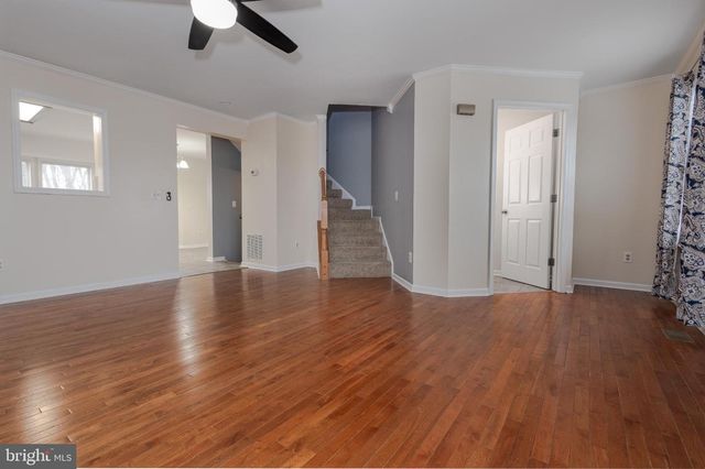 55 THORNBERRY DR, Martinsburg, WV 25403