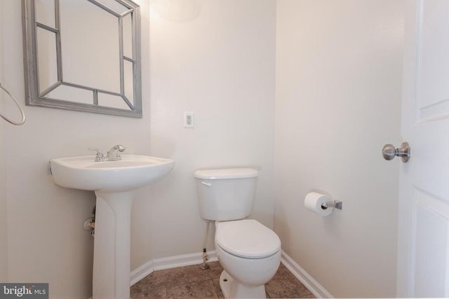 55 THORNBERRY DR, Martinsburg, WV 25403