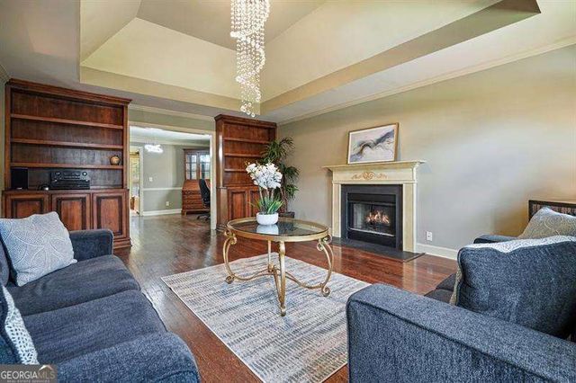 300 Shelli Lane, Roswell, GA 30075