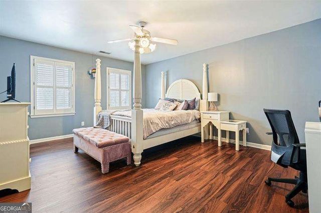 300 Shelli Lane, Roswell, GA 30075