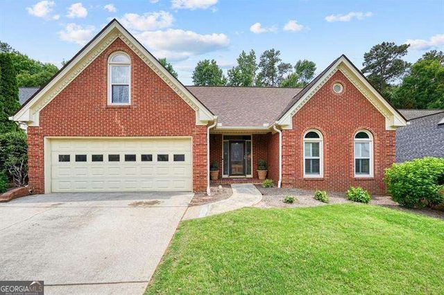 300 Shelli Lane, Roswell, GA 30075