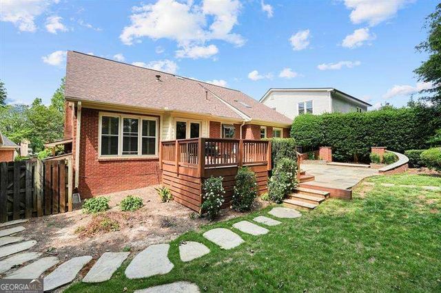 300 Shelli Lane, Roswell, GA 30075