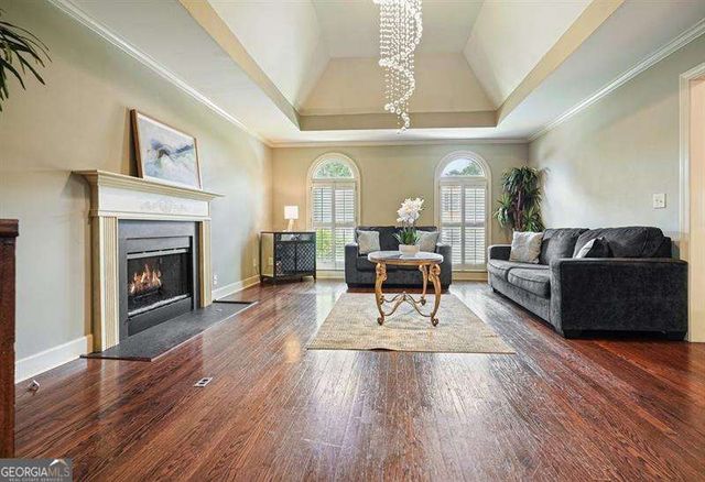 300 Shelli Lane, Roswell, GA 30075