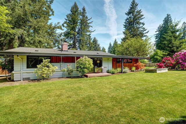 17050 NE 95th Street, Redmond, WA 98052