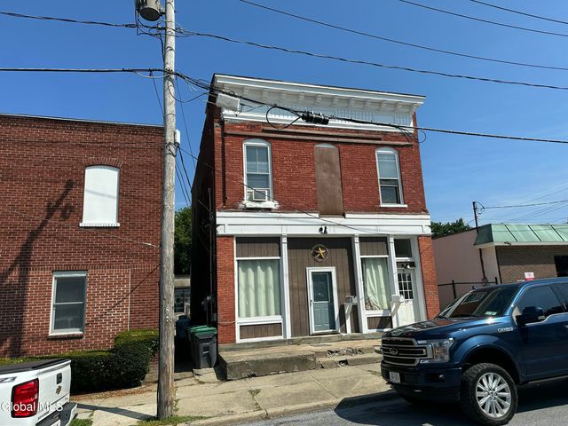 57 Elm Street, Hoosick Falls, NY 12090