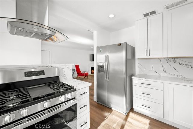 3760 E Calle San Antonio, Palm Springs, CA 92264