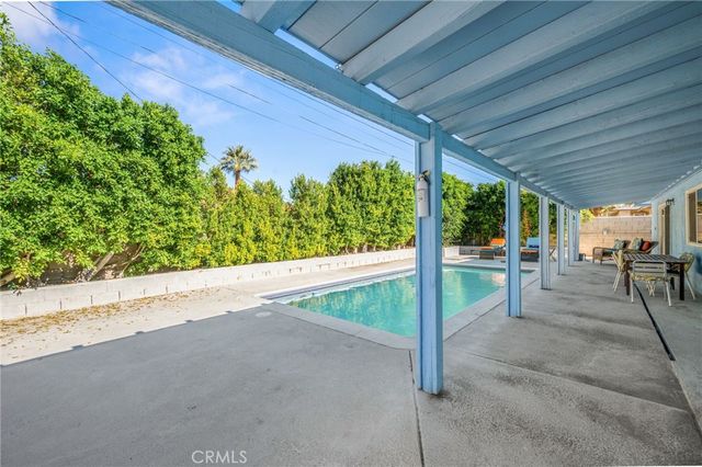 3760 E Calle San Antonio, Palm Springs, CA 92264