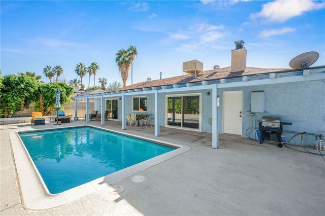 3760 E Calle San Antonio, Palm Springs, CA 92264