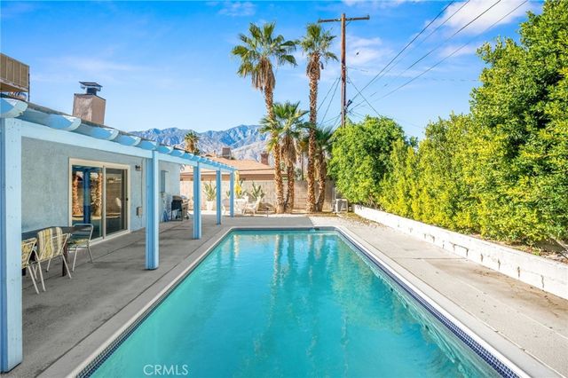 3760 E Calle San Antonio, Palm Springs, CA 92264