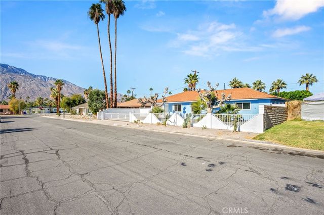 3760 E Calle San Antonio, Palm Springs, CA 92264