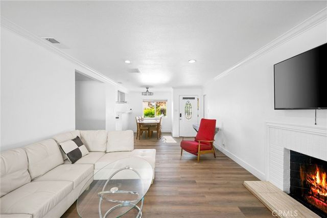 3760 E Calle San Antonio, Palm Springs, CA 92264