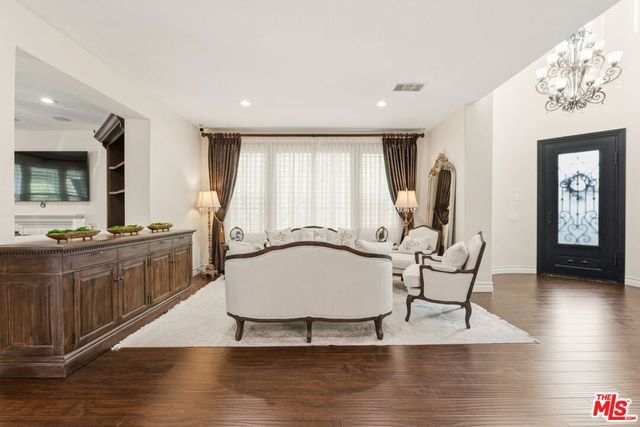 11564 Apulia Court, Porter Ranch, CA 91326