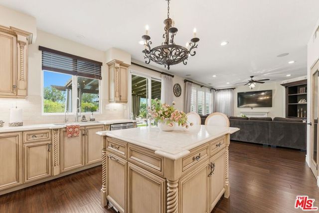 11564 Apulia Court, Porter Ranch, CA 91326